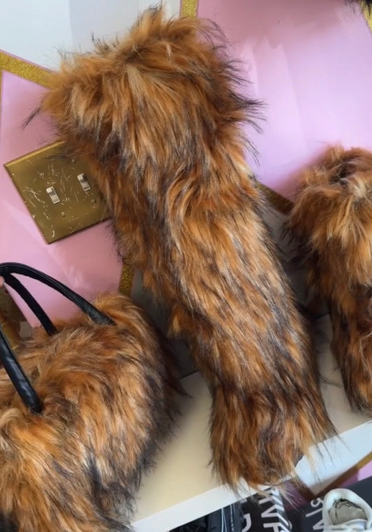 FAUX FUR BOOTS ONLY (4COLORS)